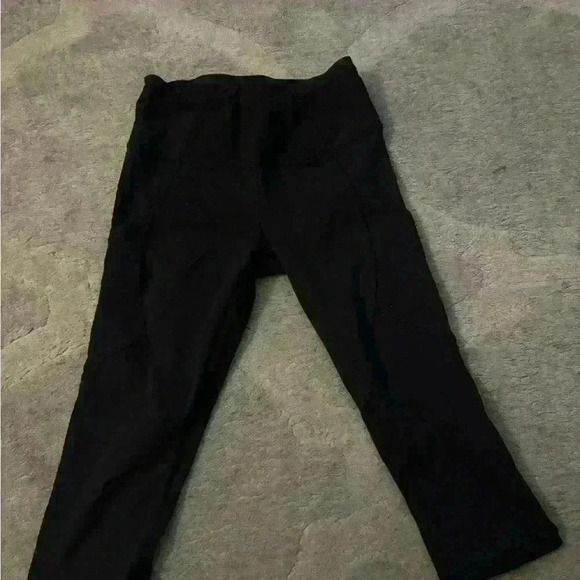 Lululemon  crop leggings - Picture 1 of 3